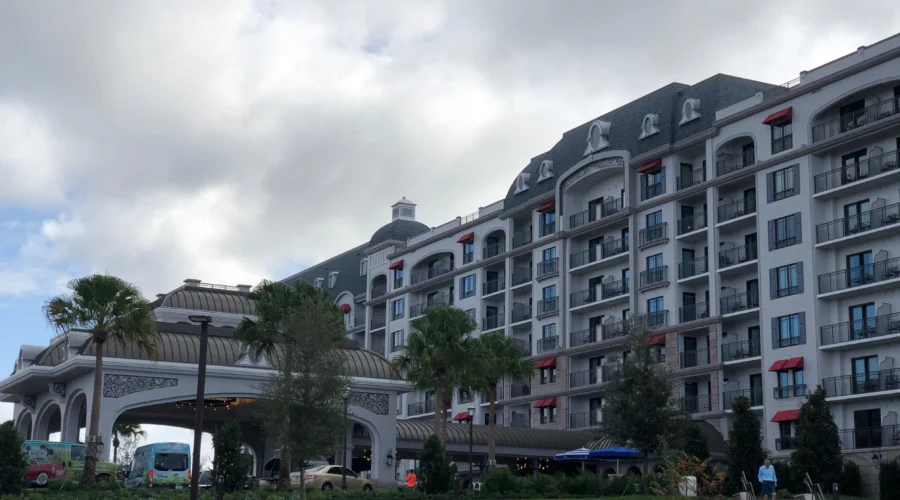 BookDVC DVC Rental Brokers Save Thousands on DIsney Resorts