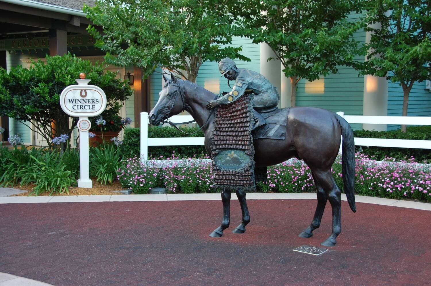 Stay at Disney's Saratoga Springs for Less with DVC Rentals